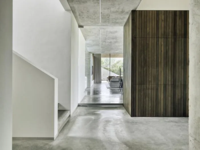 BIM建筑|水与混凝土协奏出的生命之歌：22º 别墅 / Dreessen Willemse Architecten