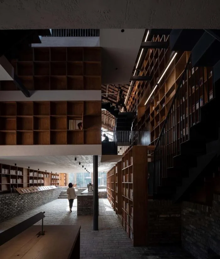 BIM建筑|青龙坞言几又乡村胶囊旅社书店 / 西涛设计工作室