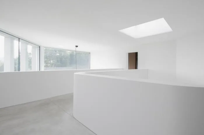 BIM建筑|错位构图，朴素中透着张力——科马诺别墅 / DF_DC