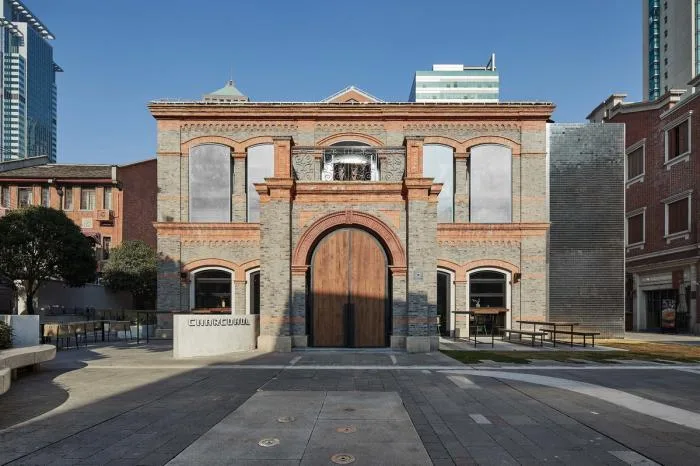 BIM建筑|当时间与温度交织于空间——CHARCOHOL巧客餐厅与鸡尾酒吧 / 八荒设计