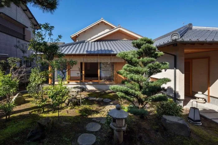 BIM建筑|质朴的静修居所——多度津町私宅 / 奥野崇建筑设计事务所