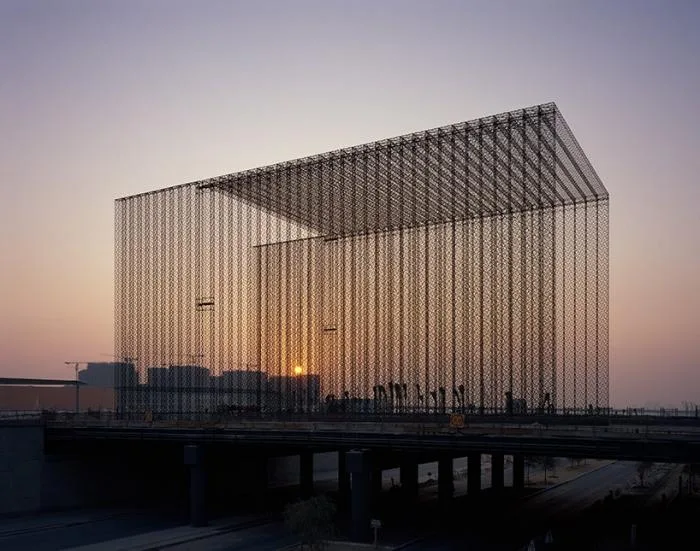 BIM建筑|2020迪拜世博会入口大门——阿拉伯传统“窗花图案”的未来主义适用 / Asif Khan