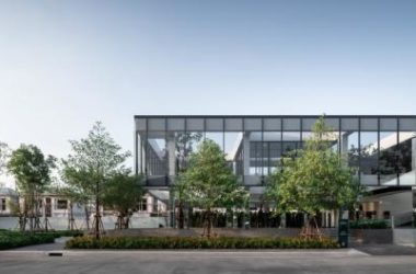 BIM建筑|美联社普莱诺法霍尔兰西特俱乐部大楼 / ForX Design Studio-BIM建筑网