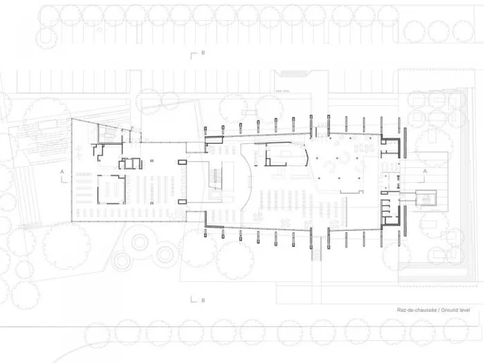 BIM建筑|传统教堂的改造：莫妮可·科里沃图书馆