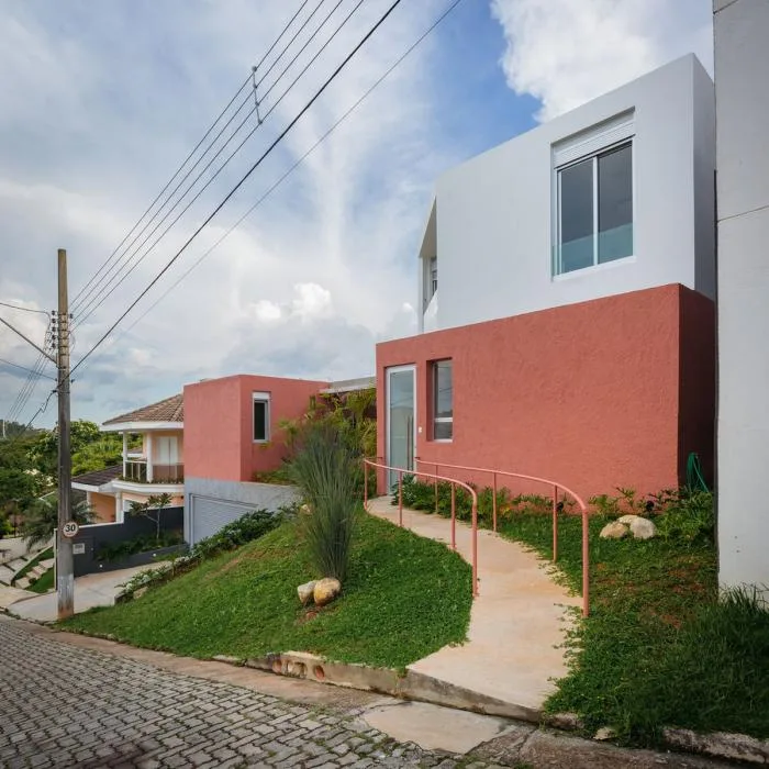 BIM建筑|方与圆营造的花园式住宅：Cauman之家 / Estúdio BRA
