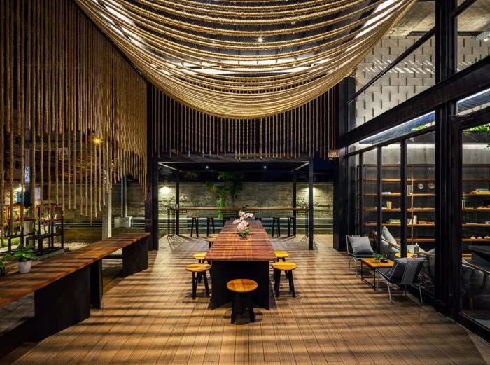 BIM建筑|钢铁框架下蕴含自然原始美：泰国Navakitel 设计酒店