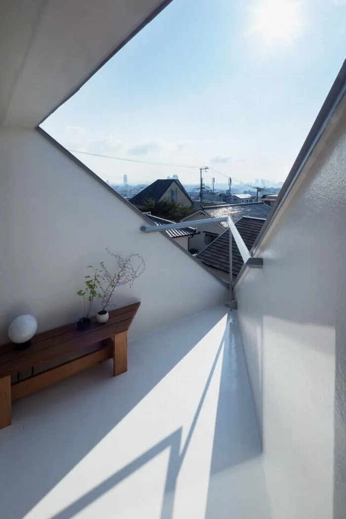 BIM建筑|神户“帽盒”之家，旋转45度的平面