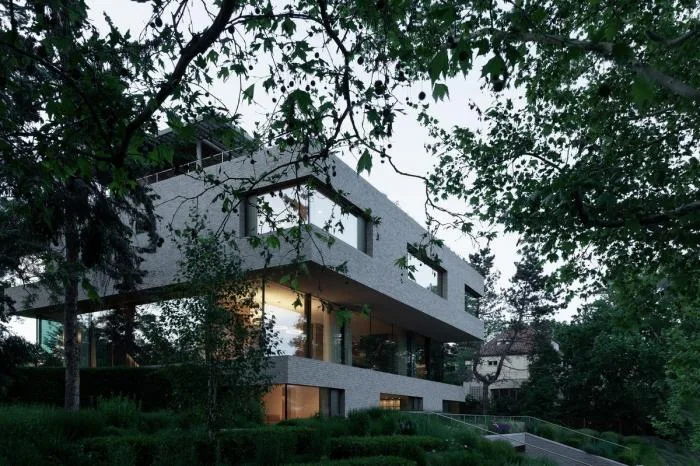 BIM建筑|高于花园之上：“Vista”住宅 / Znameni Ctyr