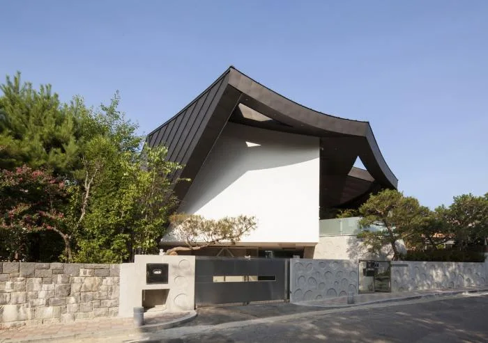 BIM建筑|动态绵延，自成一座山脉：韩国“四合院” / IROJE KHM Architects