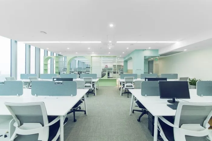 BIM建筑|舒适而优雅的性冷淡风——如涵文化办公空间 / inDeco领筑智造