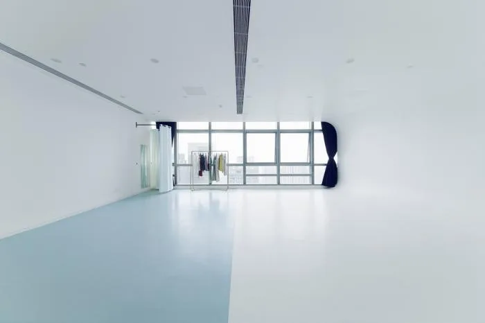 BIM建筑|舒适而优雅的性冷淡风——如涵文化办公空间 / inDeco领筑智造