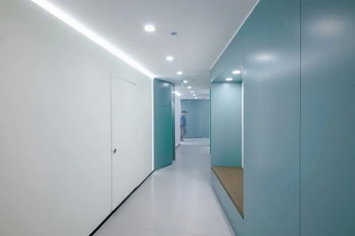 BIM建筑|舒适而优雅的性冷淡风——如涵文化办公空间 / inDeco领筑智造
