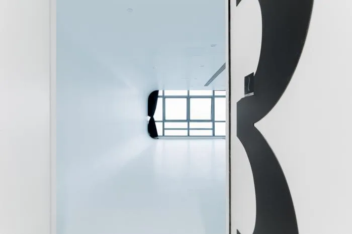 BIM建筑|舒适而优雅的性冷淡风——如涵文化办公空间 / inDeco领筑智造