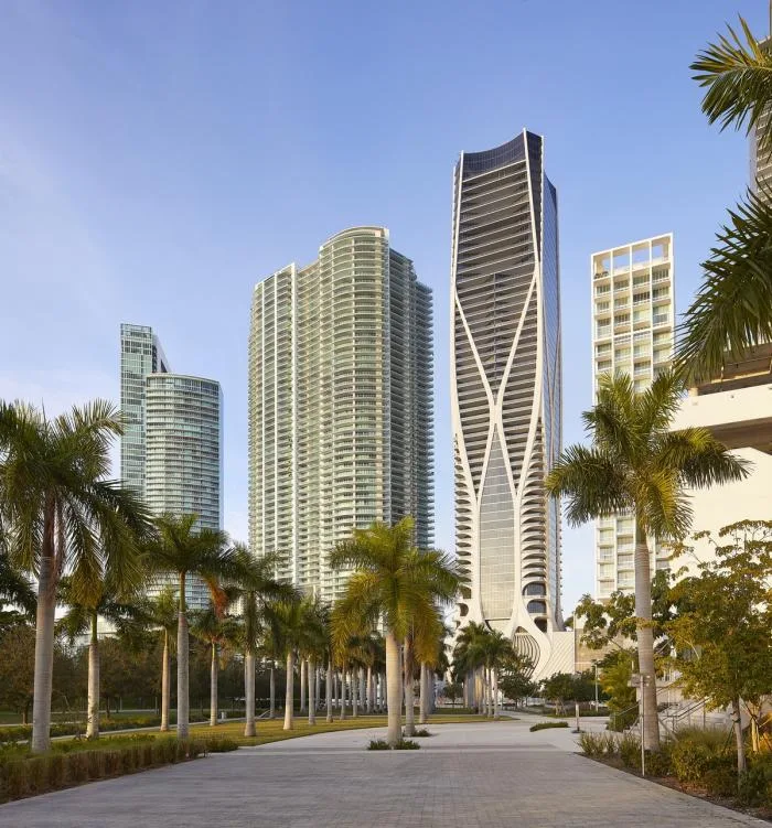 BIM建筑|一部宏大的空间史诗：迈阿密千号馆豪华公寓’ / 扎哈·哈迪德建筑事务所