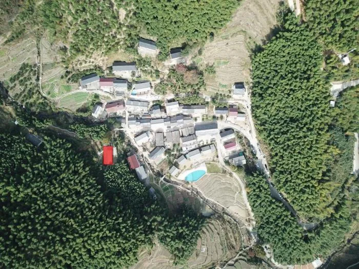BIM建筑|戴家山倚云山舍精品民宿 / 简然建筑