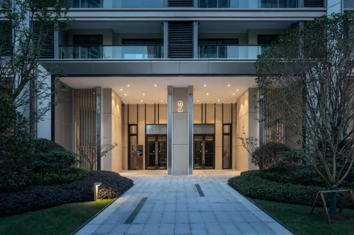 BIM建筑|居所的重新定义——重庆龙湖昱湖壹号·观云 / 成执设计