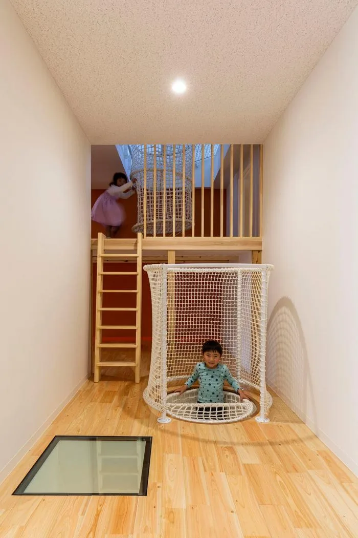BIM建筑|儿童画里的木屋乐园，MRN幼儿园 / HIBINOSEKKEI +日比野设计