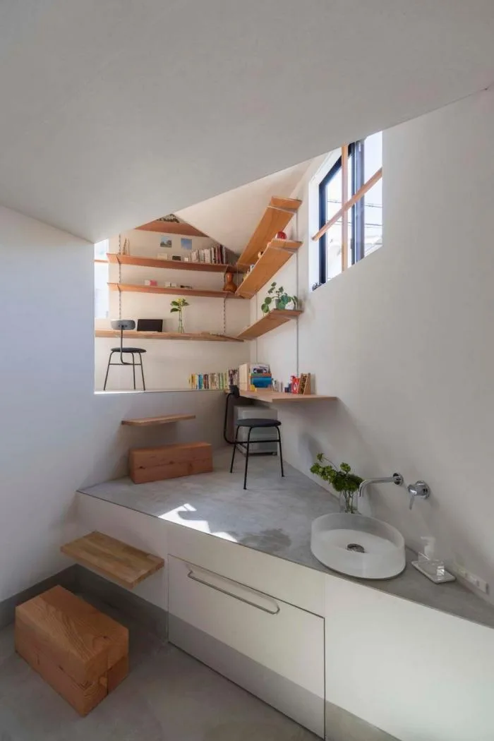 BIM建筑|登山路径般的迷你空间，高规“螺旋”住宅 / 岛田阳建筑事务所