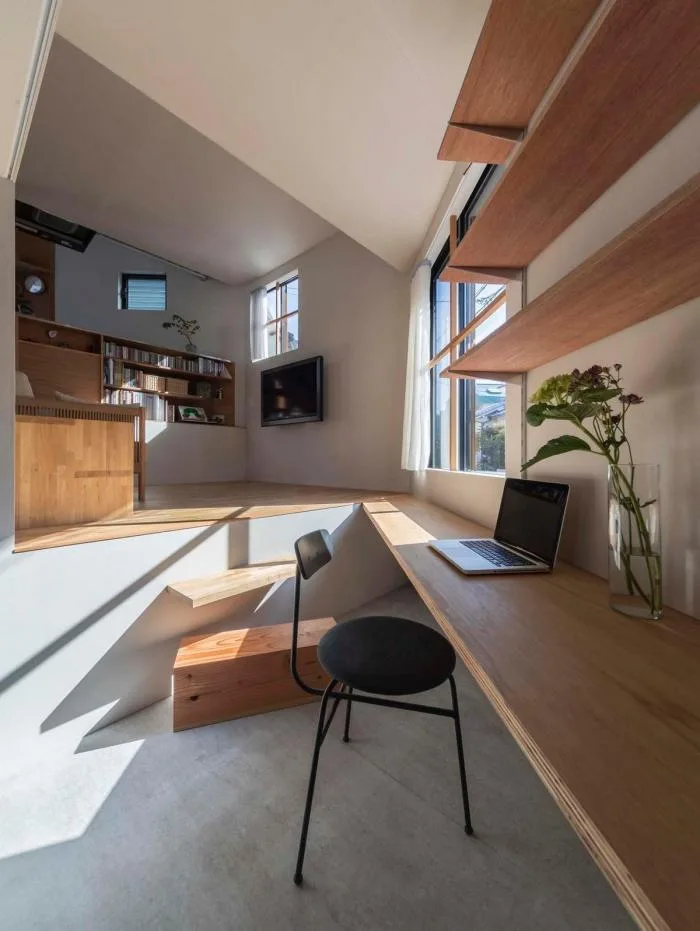 BIM建筑|登山路径般的迷你空间，高规“螺旋”住宅 / 岛田阳建筑事务所