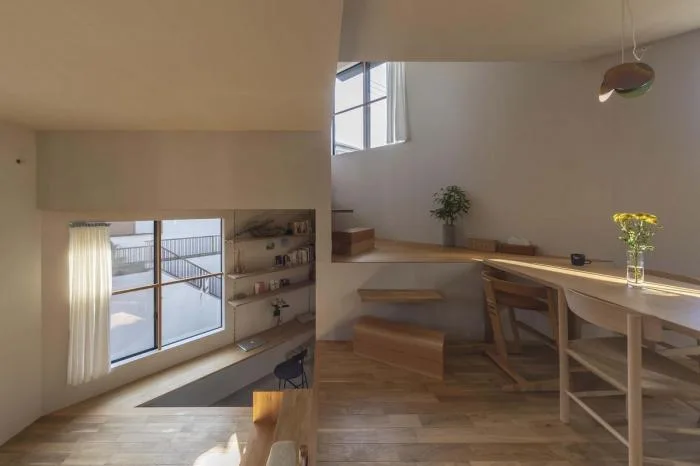 BIM建筑|登山路径般的迷你空间，高规“螺旋”住宅 / 岛田阳建筑事务所
