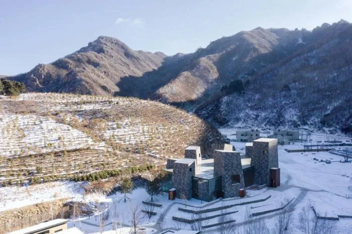 BIM建筑|森之谷温泉中心 / B.L.U.E. 建筑设计事务所