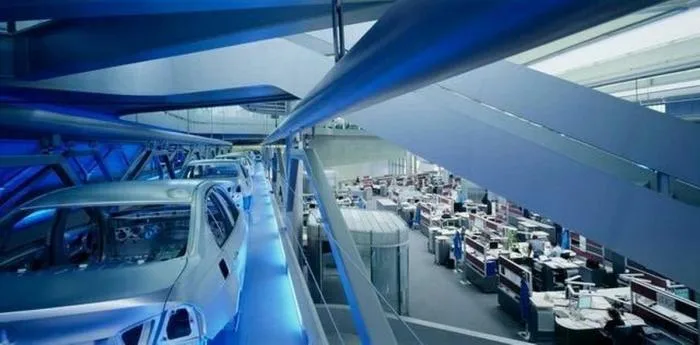 BIM建筑|极速车王的起点——天益国际汽车城 / 三益建筑设计