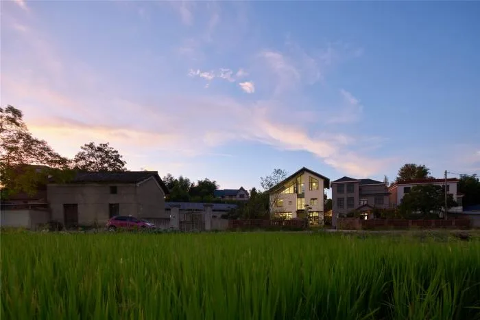 BIM建筑|乡居倒影——龙游后山头28号宅 / 中国美术学院风景建筑设计研究总院