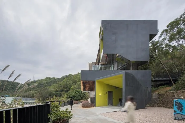 BIM建筑|漫步空间的营造——深圳明德学院 / 源计划建筑师事务所