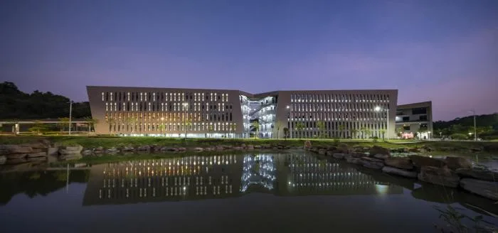BIM建筑|广州网易总部 / 东意建筑