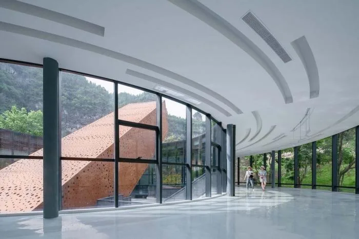 BIM建筑|809兵工厂遗址改造-酒店部分 / 三文建筑