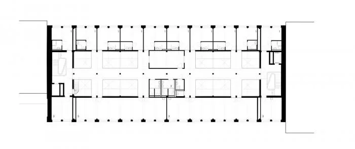 BIM建筑|墙身布满深邃的“眼睛”，废弃谷仓的改造