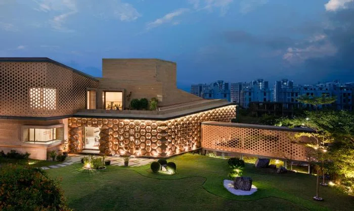 BIM建筑|蜂巢住宅 / Openideas