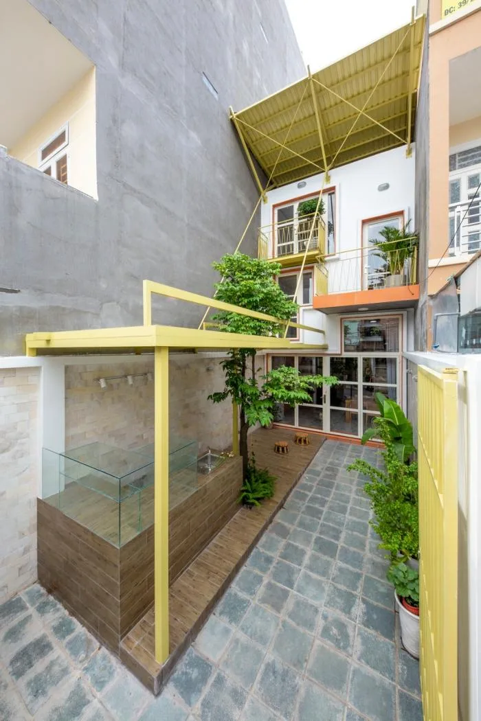 BIM建筑|夹缝中生存——越南双层屋盖住宅