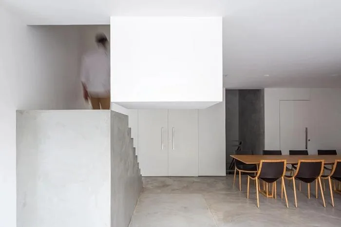BIM建筑|自具结构形式美感的混凝土“网格”住宅
