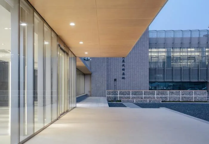 BIM建筑|烟台海洋经济创新区总部基地改造 / 水石设计