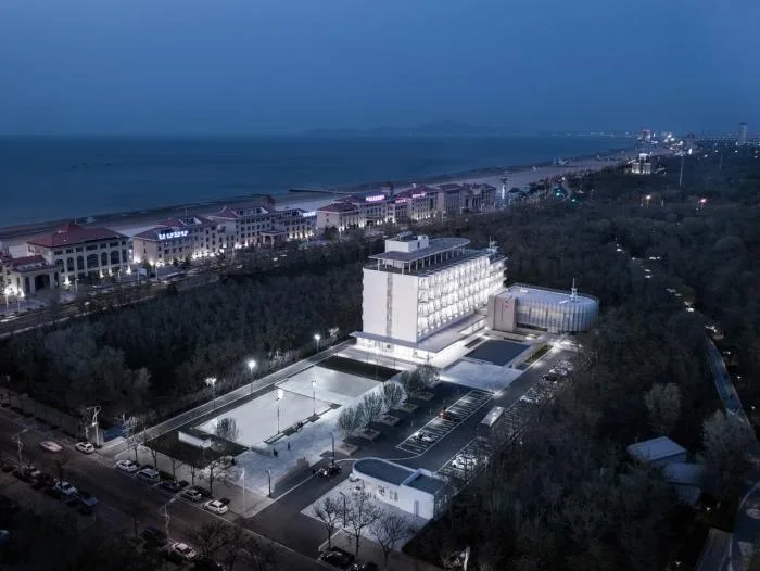 BIM建筑|烟台海洋经济创新区总部基地改造 / 水石设计