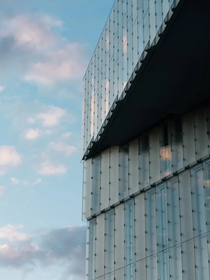 BIM建筑|雾色幕墙下，安享日光浴：挪威图书馆“Deichman”