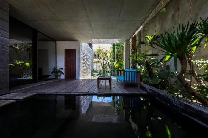 BIM建筑|错落的盒子，可呼吸的“绿色之肺”：岘港住宅 / 武重义建筑事务所