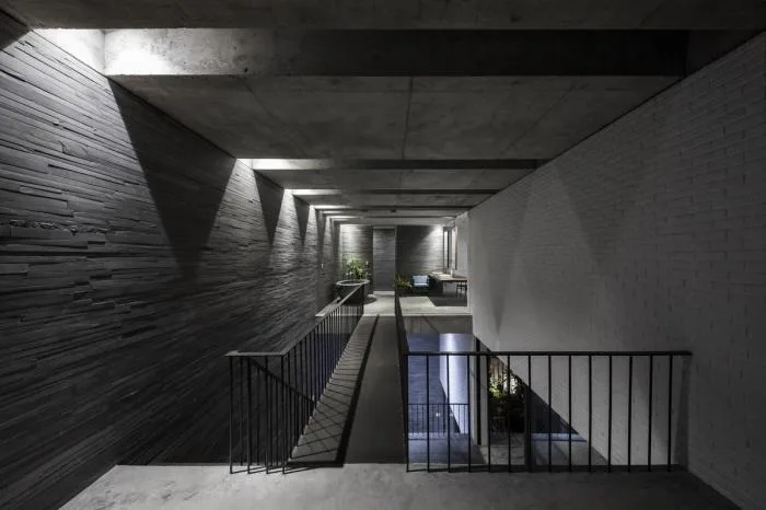 BIM建筑|错落的盒子，可呼吸的“绿色之肺”：岘港住宅 / 武重义建筑事务所