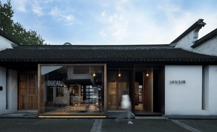 BIM建筑|江南老街与咖啡文化的碰撞：d-u 渡咖文集 / 本哲建筑