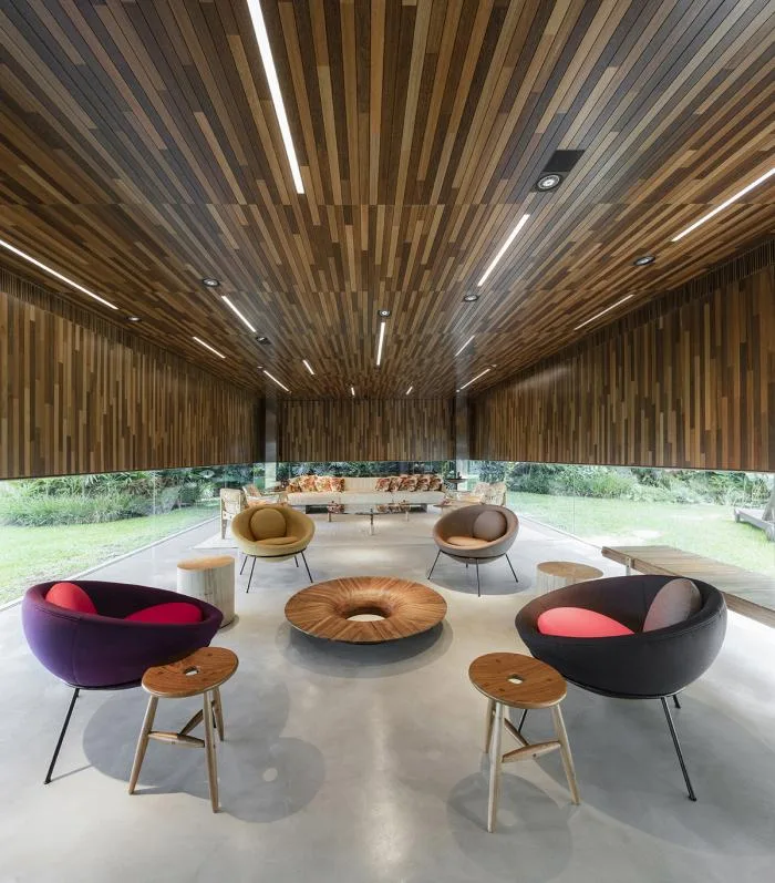 BIM建筑|建筑的底层减法：悬空的盒子