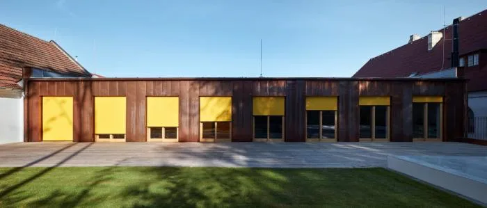 BIM建筑|童话书中的儿童城堡：Vřesovice小学扩建