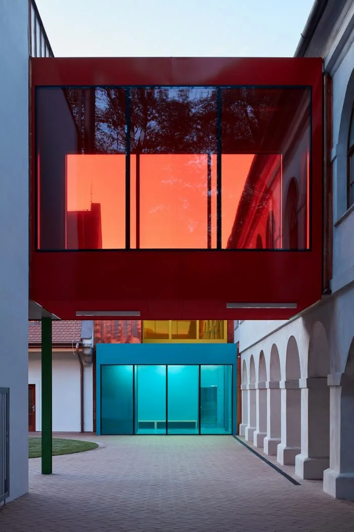 BIM建筑|童话书中的儿童城堡：Vřesovice小学扩建
