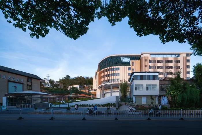 BIM建筑|校园再生，半山半校：云南玉溪生态实验小学 / 思序设计