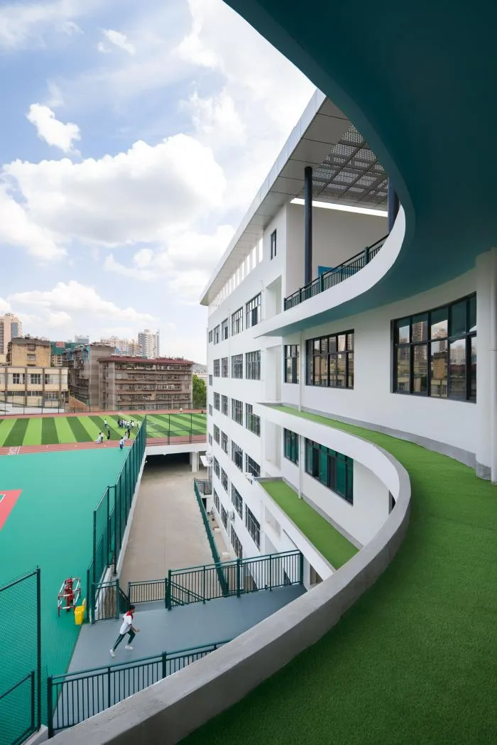 BIM建筑|校园再生，半山半校：云南玉溪生态实验小学 / 思序设计