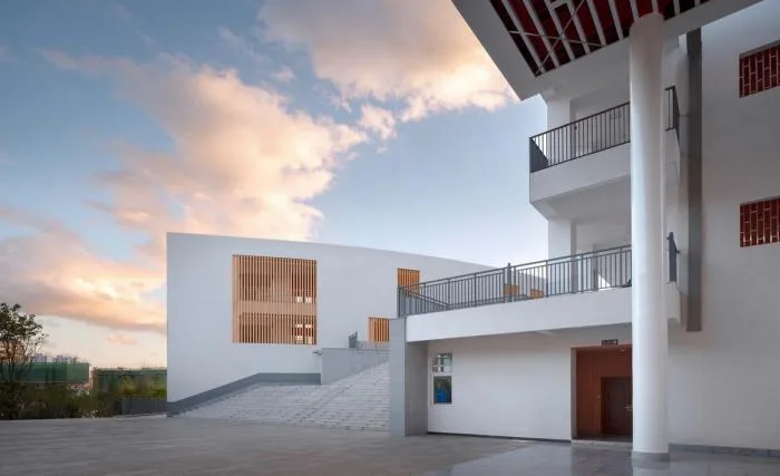 BIM建筑|立体“院落”空间：云南师范大学实验中学 / 清华大学建筑设计院 + 清华大学建筑学院
