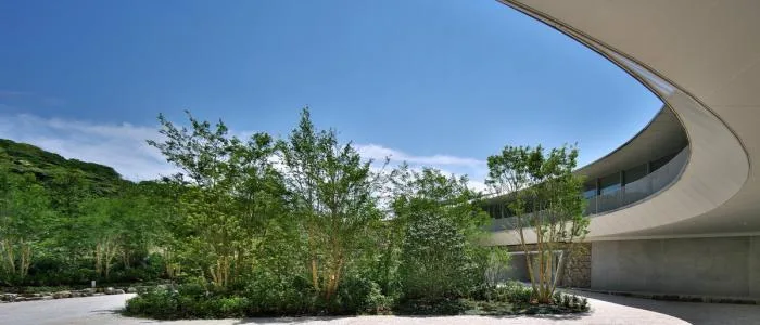 BIM建筑|流动身形，与海浪共舞：大金工业总部 / 竹中工务店