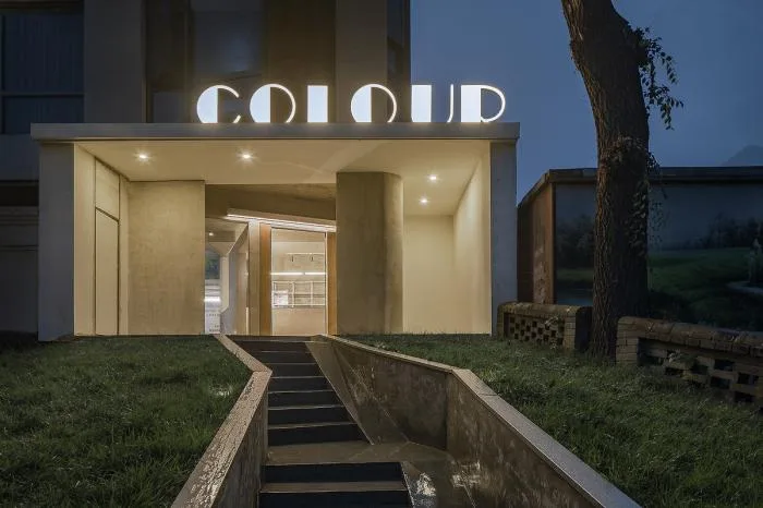 BIM建筑|夜阑·COLOUR民宿，延庆 / 阿穆隆设计工作室