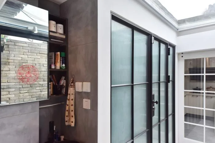 BIM建筑|后海婚房，胡同大杂院里年轻人的居所更新 / 清筑建筑