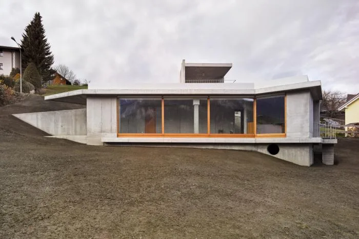 BIM建筑|群山环抱之中，“折叠百变”的混凝土小屋